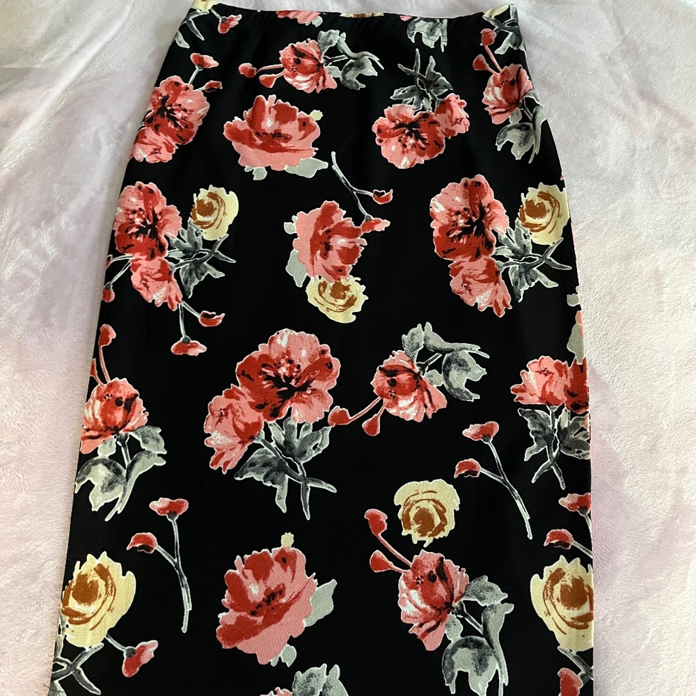 Pencil Skirt Floral